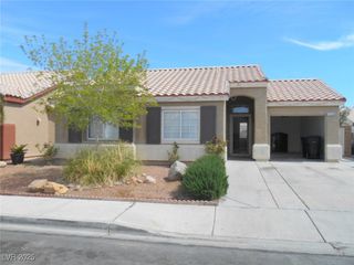 1716 CRYSTAL CHIMES Drive, Las Vegas, NV 89106