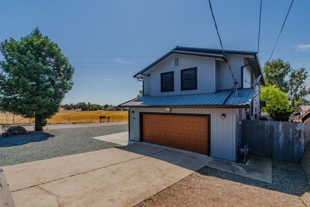 10451 Argonaut Ln, Jackson, CA 95642