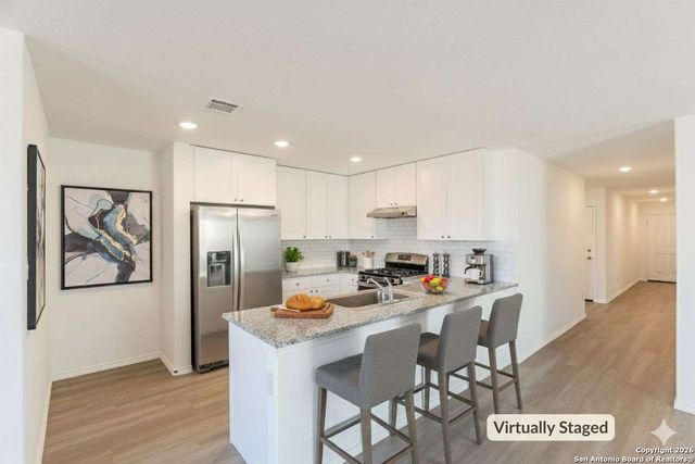 10635 Vinateros, Converse, TX 78109