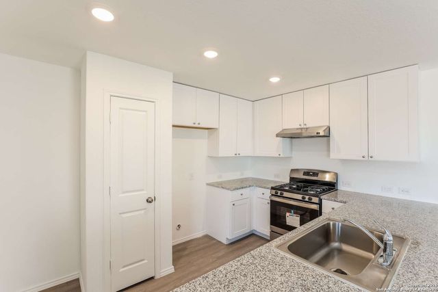 10635 Vinateros, Converse, TX 78109