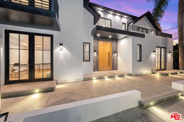 6115 W 6th Street, Los Angeles, CA 90048