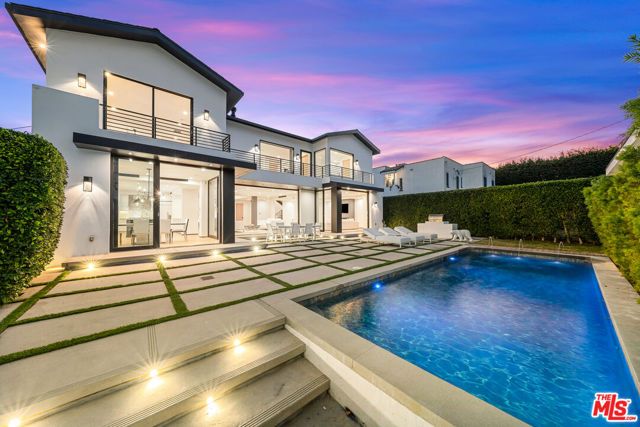 6115 W 6th Street, Los Angeles, CA 90048