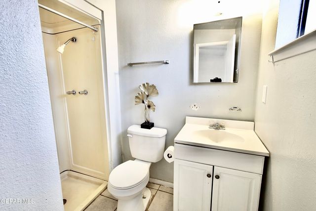 816 MONCLOVA Lane, El Paso, TX 79907