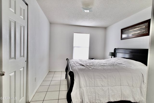 816 MONCLOVA Lane, El Paso, TX 79907