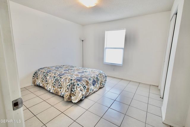 816 MONCLOVA Lane, El Paso, TX 79907