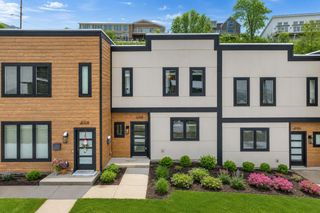 100 W 14th Street, B, Newport, KY 41071