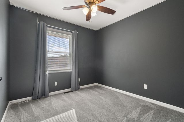 2203 Fernhill Drive, Valparaiso, IN 46385