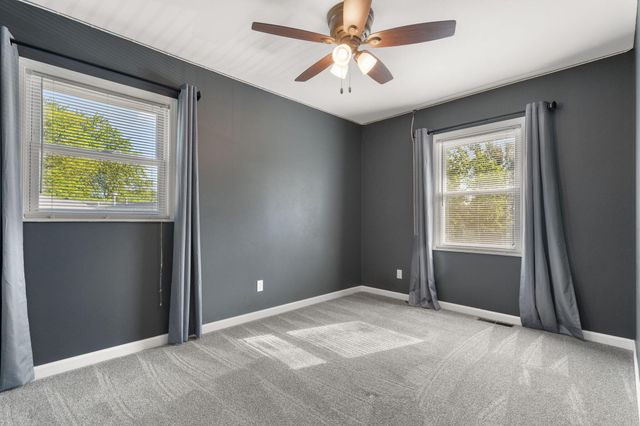2203 Fernhill Drive, Valparaiso, IN 46385
