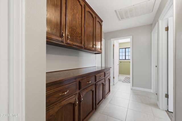 20317 Weston Avenue, Tehachapi, CA 93561