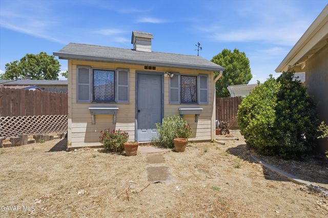 20317 Weston Avenue, Tehachapi, CA 93561