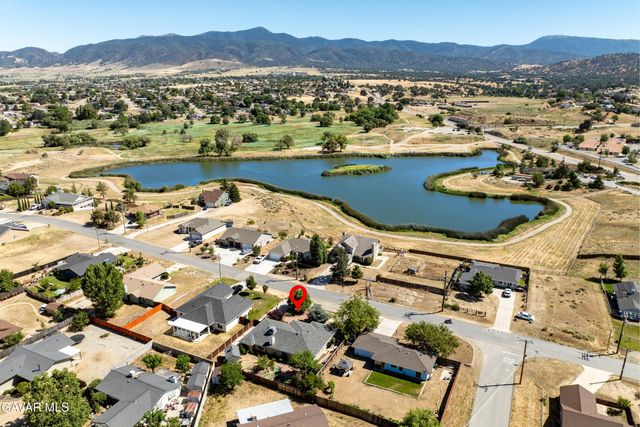 20317 Weston Avenue, Tehachapi, CA 93561