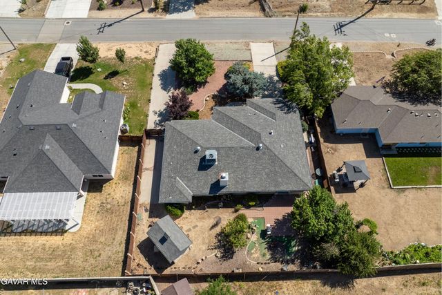 20317 Weston Avenue, Tehachapi, CA 93561