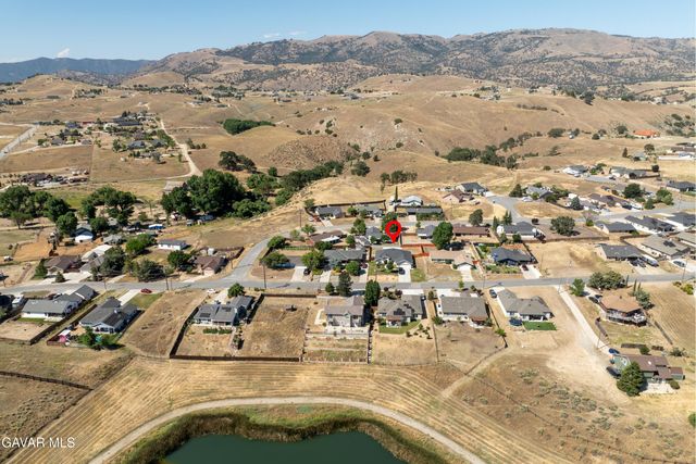 20317 Weston Avenue, Tehachapi, CA 93561