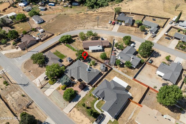 20317 Weston Avenue, Tehachapi, CA 93561