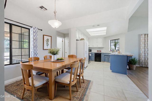 20317 Weston Avenue, Tehachapi, CA 93561