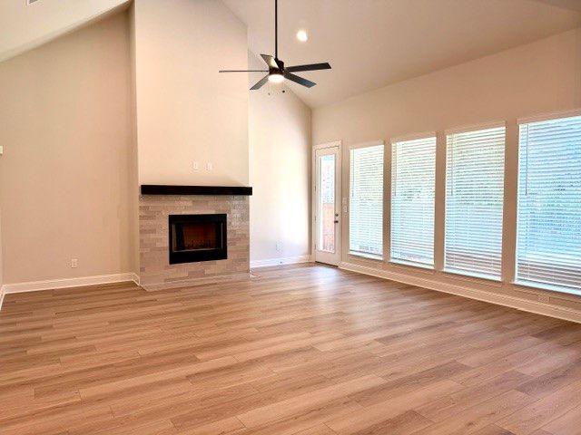 3060 Farmhouse Drive, Midlothian, TX 76065