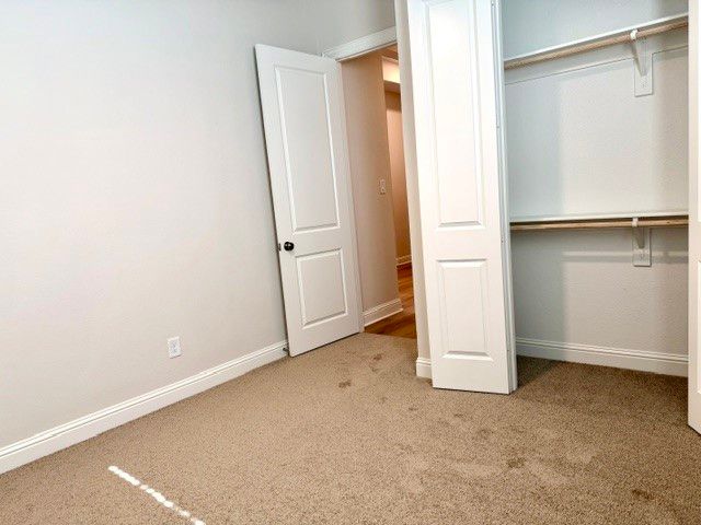 3060 Farmhouse Drive, Midlothian, TX 76065