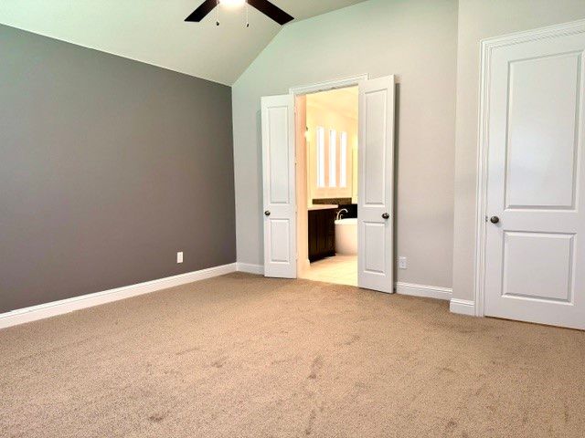 3060 Farmhouse Drive, Midlothian, TX 76065