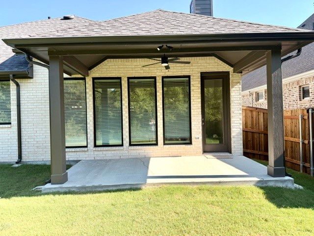 3060 Farmhouse Drive, Midlothian, TX 76065