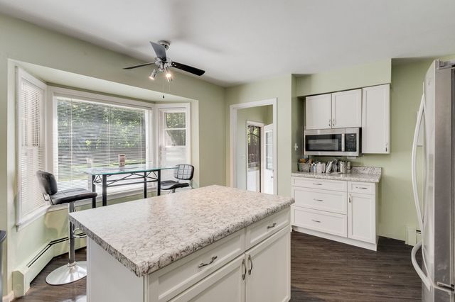 20864 Thornwood Drive, Olympia Fields, IL 60461