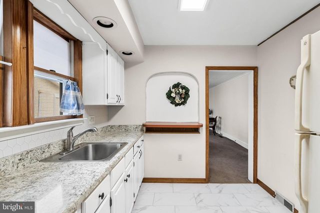 102 E PARK AVE, Haddon Township, NJ 08107