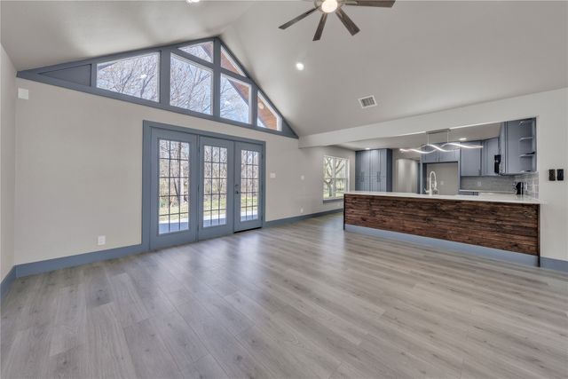 118 Old Authon Lane, Weatherford, TX 76088