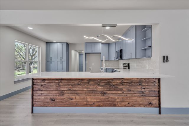 118 Old Authon Lane, Weatherford, TX 76088