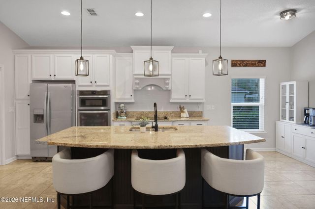 3582 OGLEBAY Drive, Green Cove Springs, FL 32043