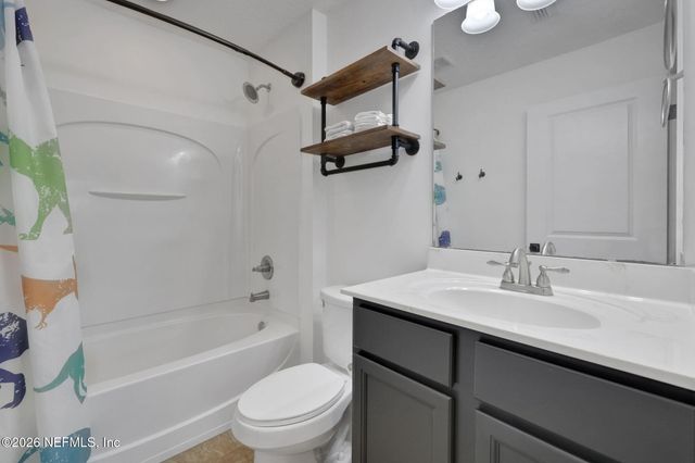 3582 OGLEBAY Drive, Green Cove Springs, FL 32043