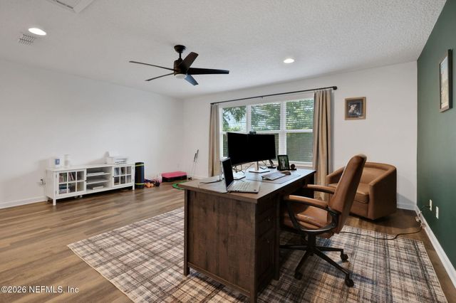 3582 OGLEBAY Drive, Green Cove Springs, FL 32043