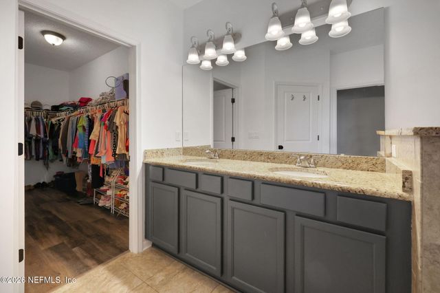 3582 OGLEBAY Drive, Green Cove Springs, FL 32043