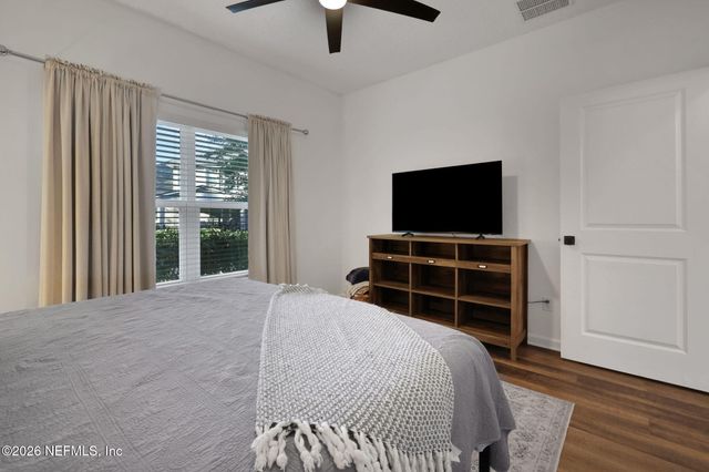 3582 OGLEBAY Drive, Green Cove Springs, FL 32043