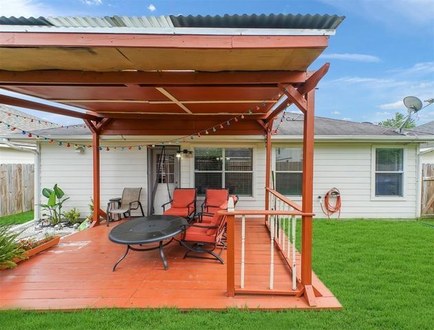 6619 Wellington Meadows Drive, Katy, TX 77449