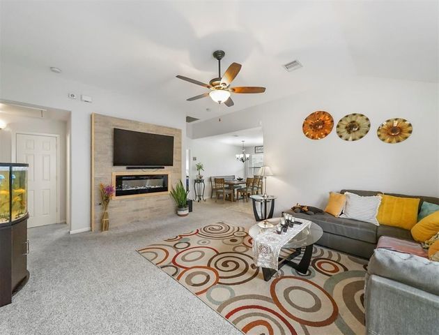 6619 Wellington Meadows Drive, Katy, TX 77449