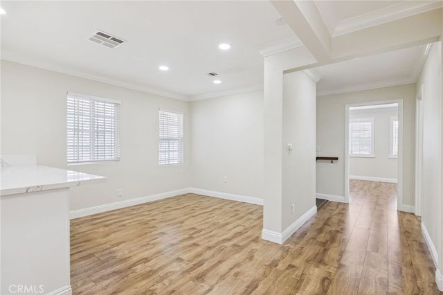 2104 Crenshaw Boulevard, Los Angeles, CA 90016