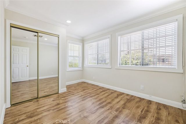 2104 Crenshaw Boulevard, Los Angeles, CA 90016