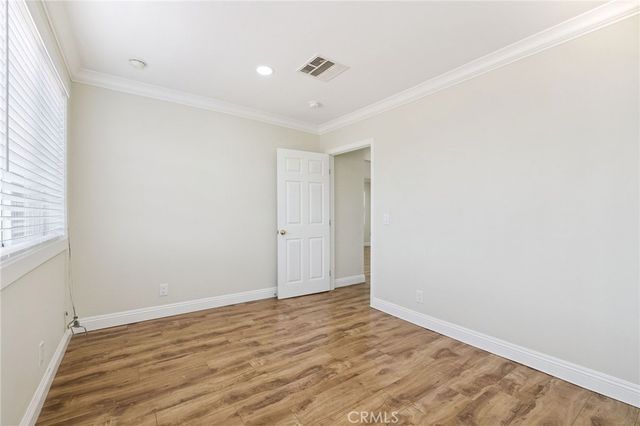 2104 Crenshaw Boulevard, Los Angeles, CA 90016