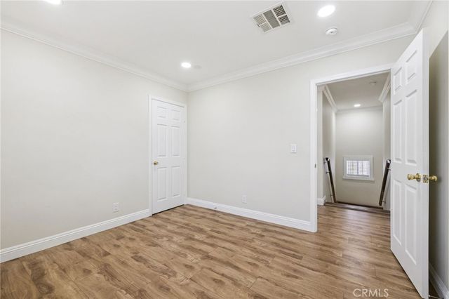 2104 Crenshaw Boulevard, Los Angeles, CA 90016