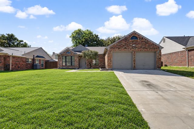 5317 Colonial Drive, Flower Mound, TX 75028
