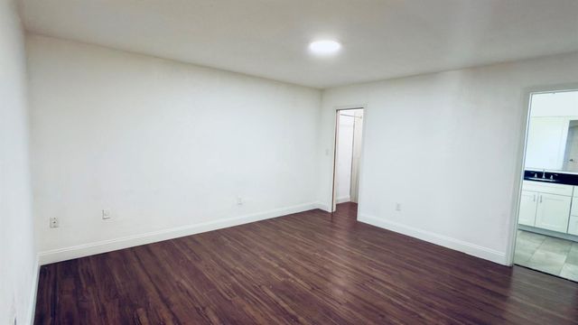 8421 NW 21st Court, Sunrise, FL 33322