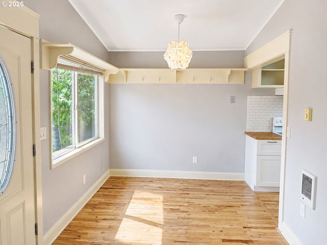 7724 N EDISON St, Portland, OR 97203