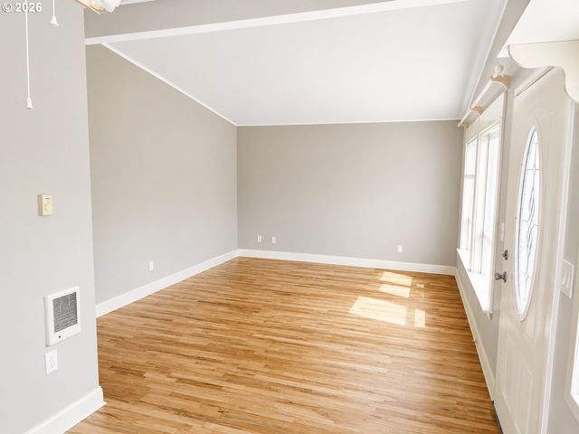 7724 N EDISON St, Portland, OR 97203