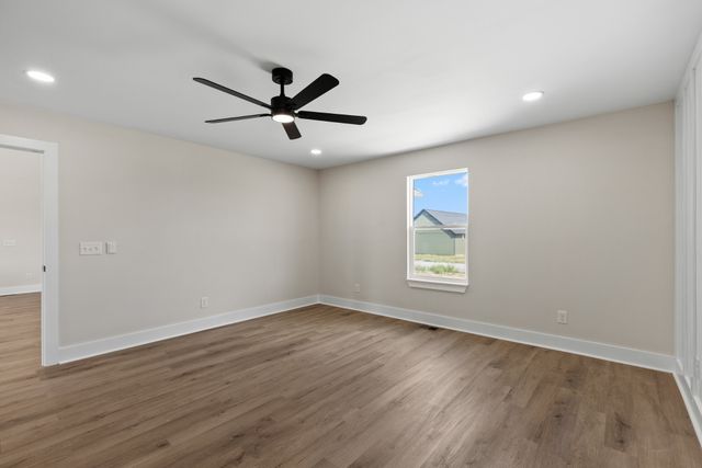129 Martha Circle, Lafayette, TN 37083