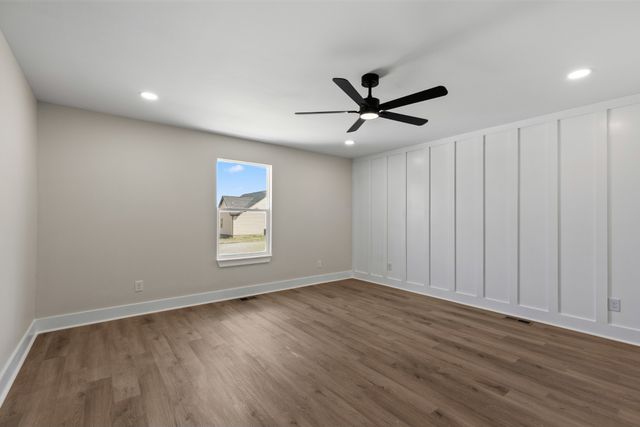 129 Martha Circle, Lafayette, TN 37083