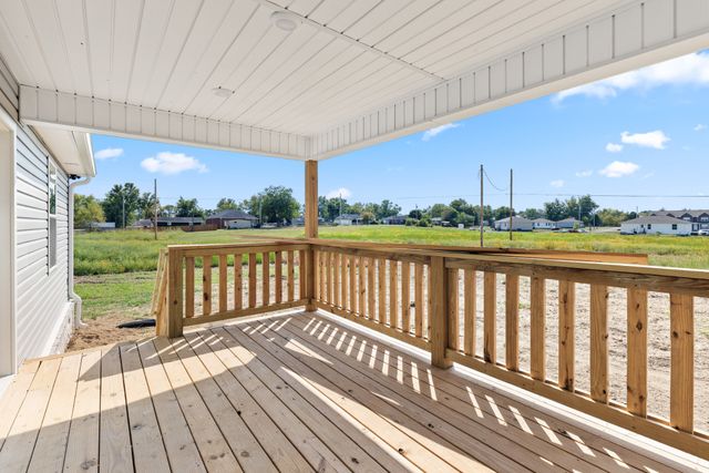 129 Martha Circle, Lafayette, TN 37083