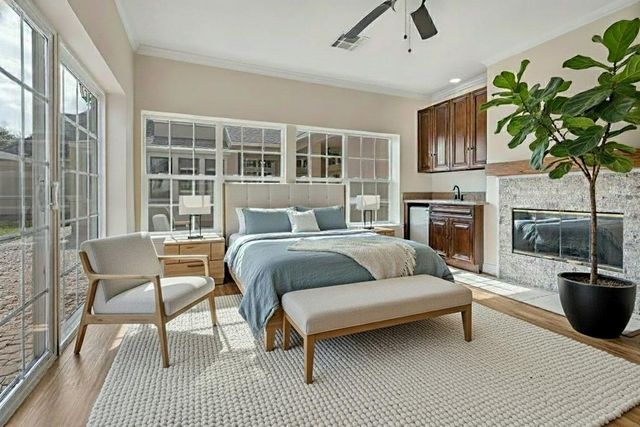 1810 Mccrary Road, Richmond, TX 77406