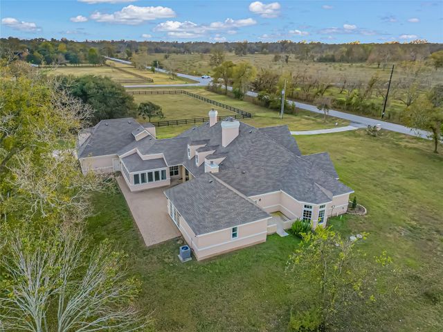 1810 Mccrary Road, Richmond, TX 77406