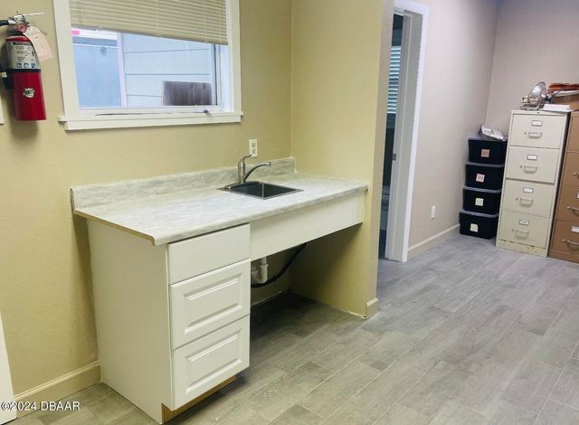 321 N Dixie Frwy, New Smyrna Beach, FL 32168