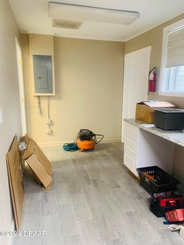 321 N Dixie Frwy, New Smyrna Beach, FL 32168