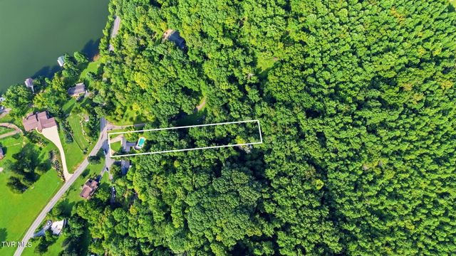 3825 Hemlock Park Lane, Kingsport, TN 37663